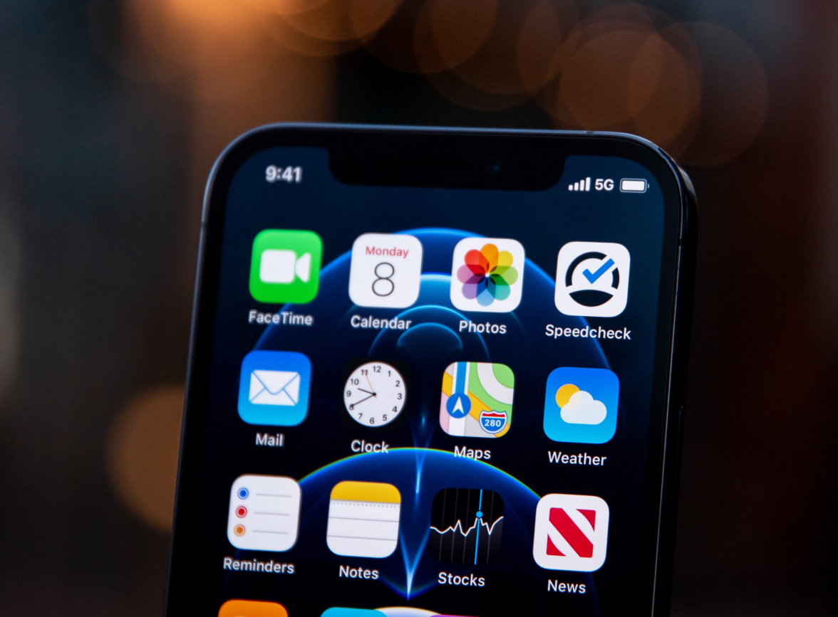 汝州苹果手机维修分享为什么 iPhone 12 在冬季会自动关机 