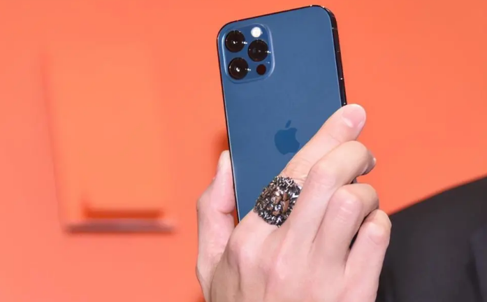 汝州苹果手机维修分享iPhone12系列重启方法教程 